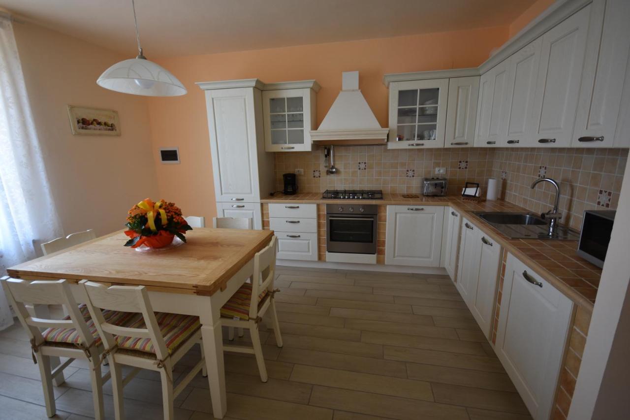 Apartamento La Casa Di Chianni La Pieve Exterior foto